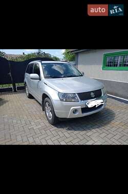 Внедорожник / Кроссовер Suzuki Grand Vitara 2005 в Славуте