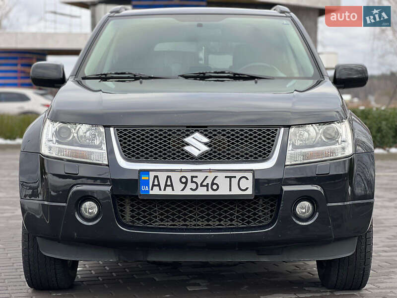 Позашляховик / Кросовер Suzuki Grand Vitara 2005 в Києві