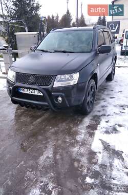 Позашляховик / Кросовер Suzuki Grand Vitara 2006 в Дубні