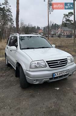 Позашляховик / Кросовер Suzuki Grand Vitara 2004 в Бучі