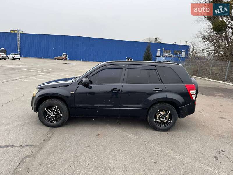Позашляховик / Кросовер Suzuki Grand Vitara 2007 в Чернівцях
