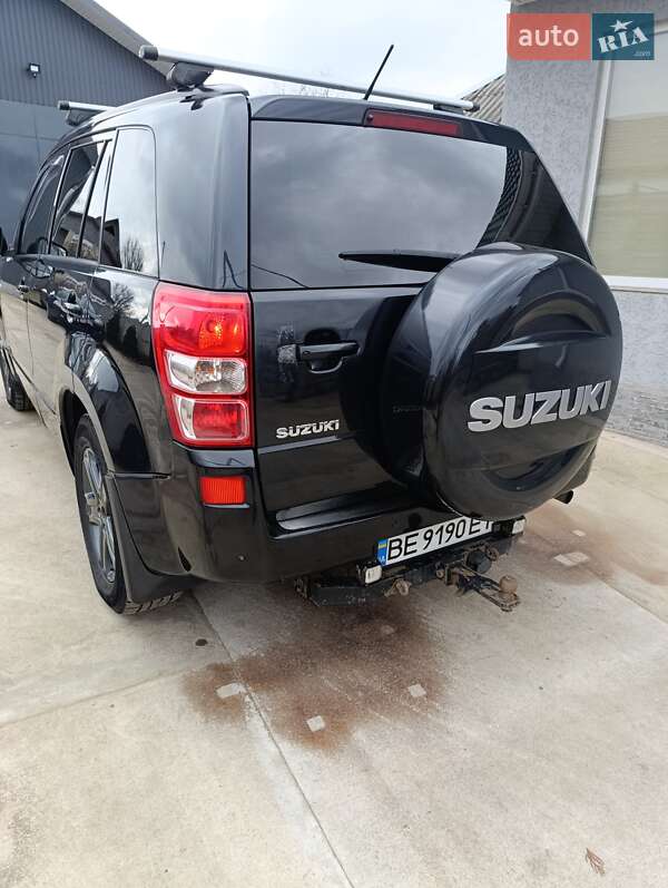 Внедорожник / Кроссовер Suzuki Grand Vitara 2006 в Первомайске