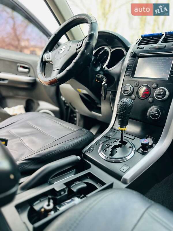 Внедорожник / Кроссовер Suzuki Grand Vitara 2010 в Одессе