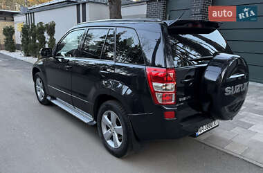 Позашляховик / Кросовер Suzuki Grand Vitara 2008 в Новомосковську