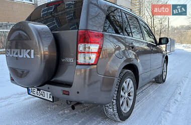 Позашляховик / Кросовер Suzuki Grand Vitara 2015 в 