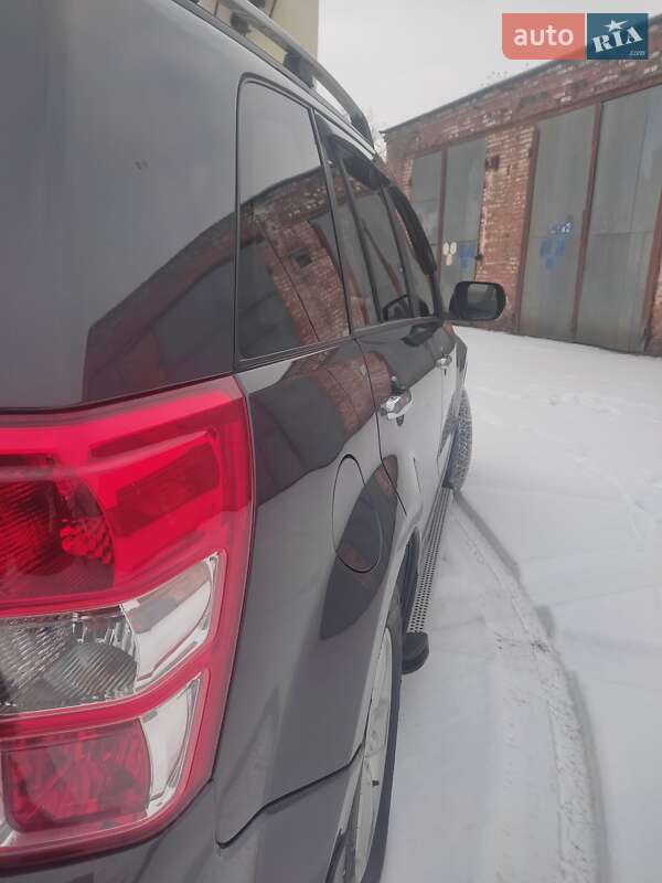 Внедорожник / Кроссовер Suzuki Grand Vitara 2010 в Конотопе