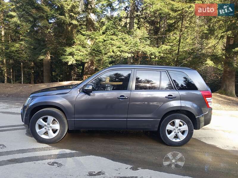 Внедорожник / Кроссовер Suzuki Grand Vitara 2009 в Надворной