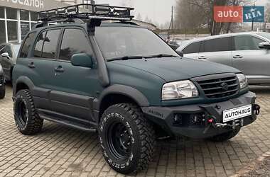 Позашляховик / Кросовер Suzuki Grand Vitara 2000 в Житомирі