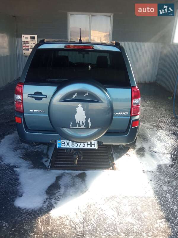 Внедорожник / Кроссовер Suzuki Grand Vitara 2006 в Хмельницком