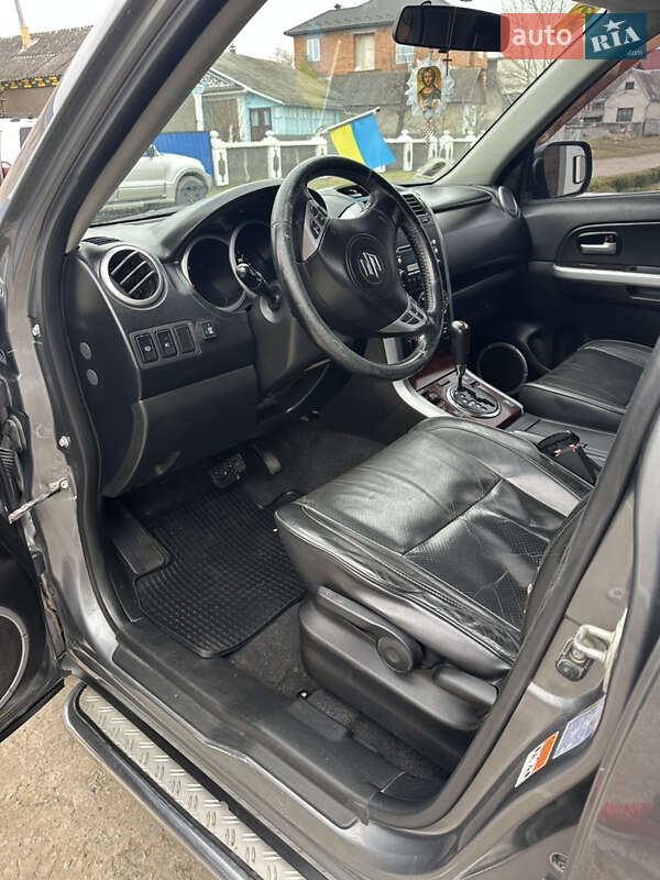 Внедорожник / Кроссовер Suzuki Grand Vitara 2006 в Каменец-Подольском