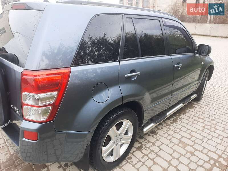 Внедорожник / Кроссовер Suzuki Grand Vitara 2008 в Борщеве