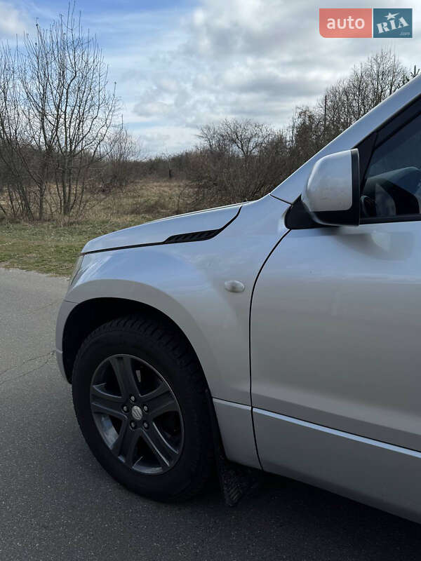 Внедорожник / Кроссовер Suzuki Grand Vitara 2006 в Броварах фото 4 Внедорожник / Кроссовер Suzuki Grand Vitara 2006 в Броварах