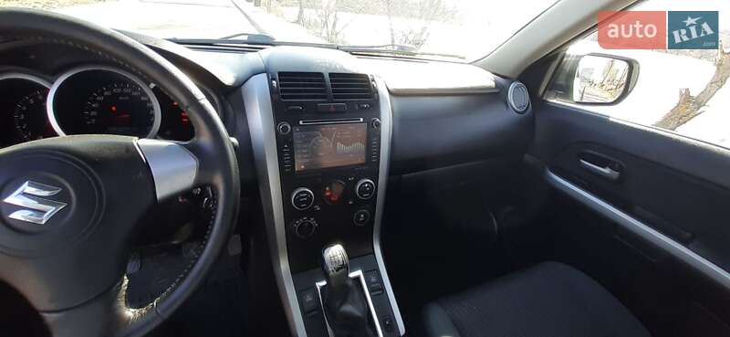 Внедорожник / Кроссовер Suzuki Grand Vitara 2013 в Василькове
