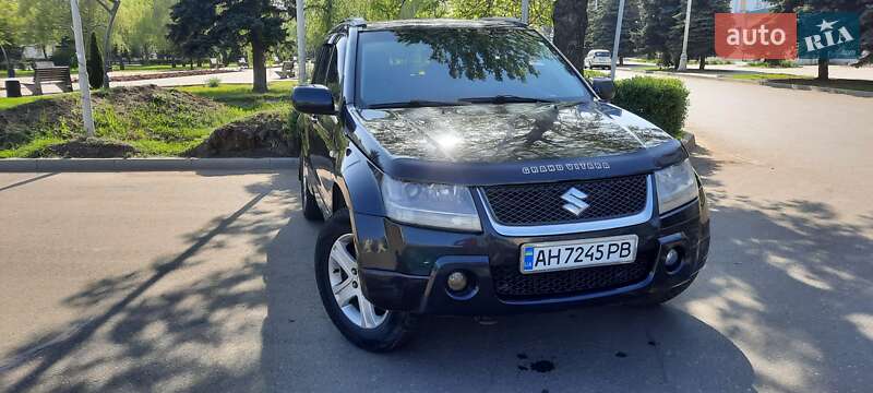 Внедорожник / Кроссовер Suzuki Grand Vitara 2006 в Черкассах