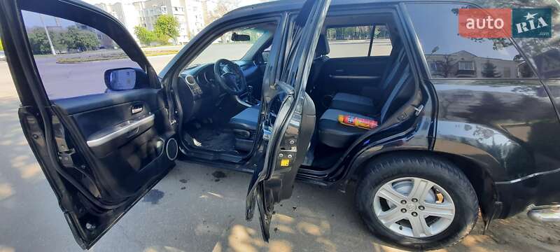 Внедорожник / Кроссовер Suzuki Grand Vitara 2006 в Черкассах