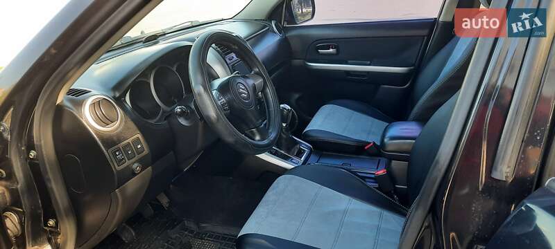 Внедорожник / Кроссовер Suzuki Grand Vitara 2006 в Черкассах