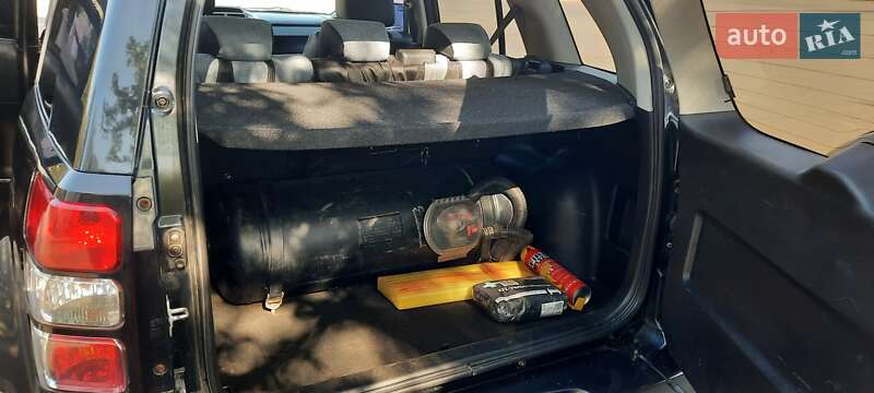 Внедорожник / Кроссовер Suzuki Grand Vitara 2006 в Черкассах