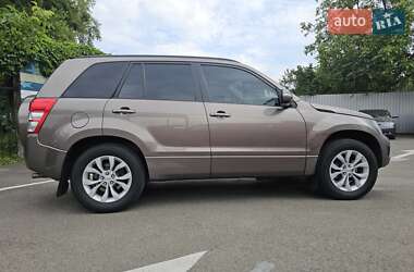 Внедорожник / Кроссовер Suzuki Grand Vitara 2013 в 