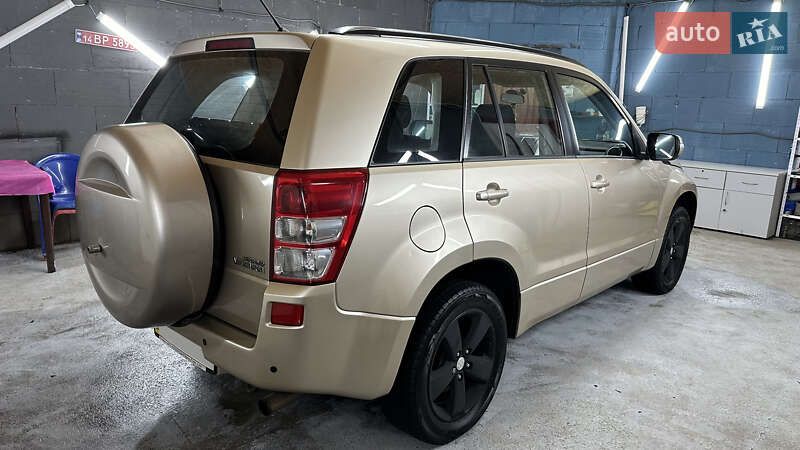 Внедорожник / Кроссовер Suzuki Grand Vitara 2008 в Киеве
