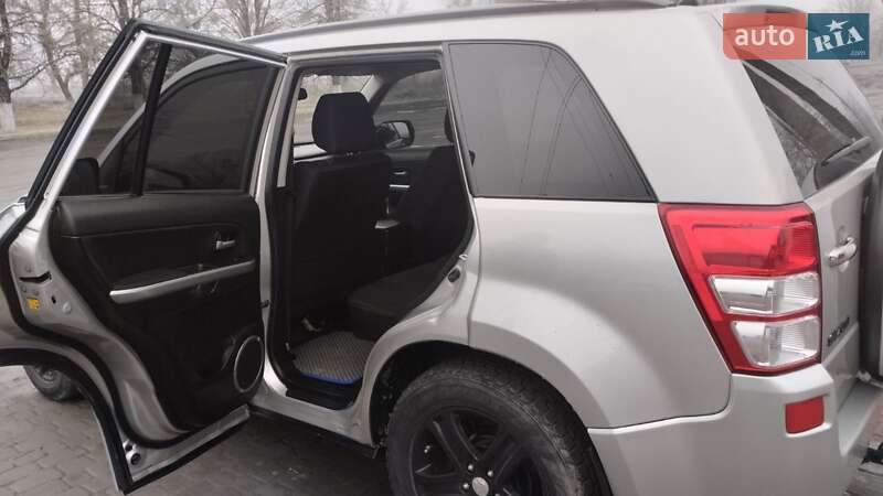 Внедорожник / Кроссовер Suzuki Grand Vitara 2010 в Крыжополе