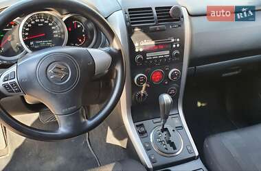 Позашляховик / Кросовер Suzuki Grand Vitara 2009 в 