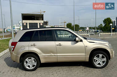 Позашляховик / Кросовер Suzuki Grand Vitara 2006 в 