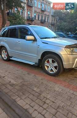 Внедорожник / Кроссовер Suzuki Grand Vitara 2007 в 