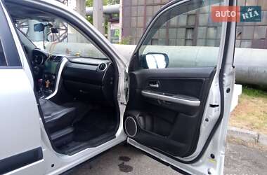 Внедорожник / Кроссовер Suzuki Grand Vitara 2009 в 