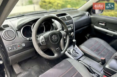 Позашляховик / Кросовер Suzuki Grand Vitara 2006 в 