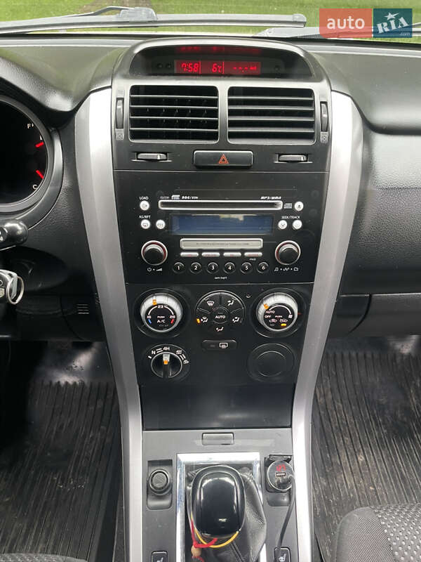 Внедорожник / Кроссовер Suzuki Grand Vitara 2008 в Ровно