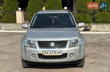 Внедорожник / Кроссовер Suzuki Grand Vitara 2005 в 