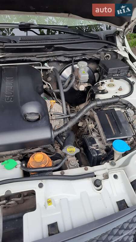 Внедорожник / Кроссовер Suzuki Grand Vitara 2011 в Кривом Роге