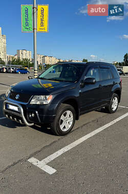 Внедорожник / Кроссовер Suzuki Grand Vitara 2007 в 