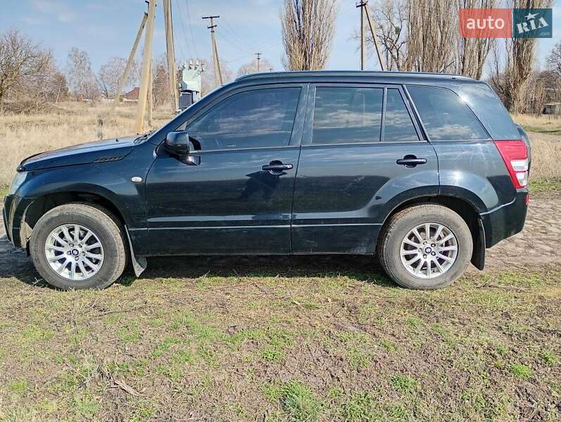 Позашляховик / Кросовер Suzuki Grand Vitara 2006 в Полтаві