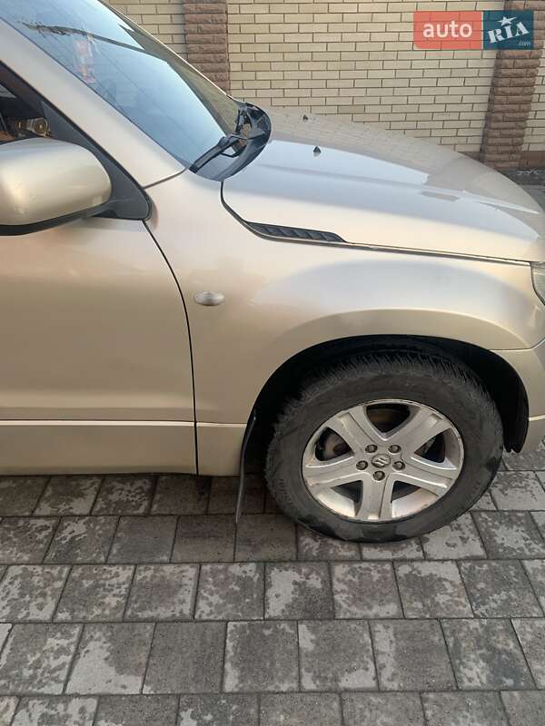 Внедорожник / Кроссовер Suzuki Grand Vitara 2007 в Житомире