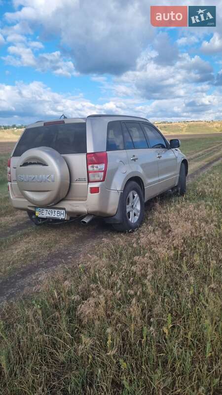 Позашляховик / Кросовер Suzuki Grand Vitara 2006 в Снігурівці