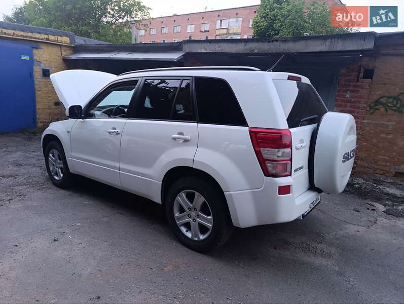 Внедорожник / Кроссовер Suzuki Grand Vitara 2008 в Лубнах фото 4 Внедорожник / Кроссовер Suzuki Grand Vitara 2008 в Лубнах
