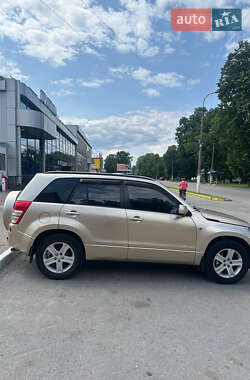 Позашляховик / Кросовер Suzuki Grand Vitara 2007 в 