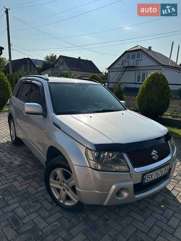Позашляховик / Кросовер Suzuki Grand Vitara 2007 в Кам'янець-Подільському