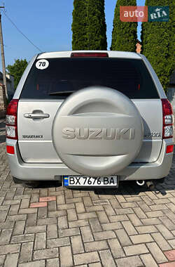 Внедорожник / Кроссовер Suzuki Grand Vitara 2007 в 