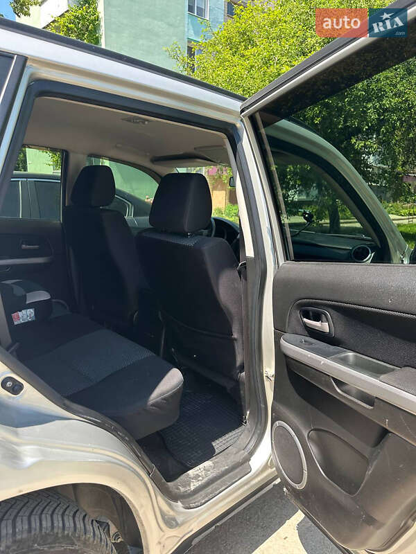 Позашляховик / Кросовер Suzuki Grand Vitara 2007 в Кам'янець-Подільському