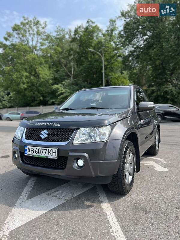 Внедорожник / Кроссовер Suzuki Grand Vitara 2008 в 