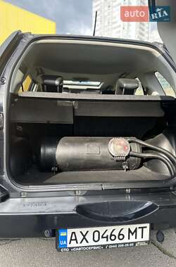 Внедорожник / Кроссовер Suzuki Grand Vitara 2006 в 