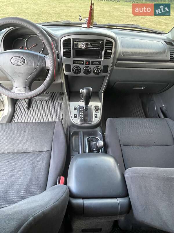 Внедорожник / Кроссовер Suzuki Grand Vitara 2003 в Балте