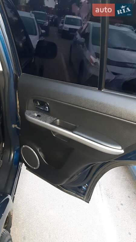 Внедорожник / Кроссовер Suzuki Grand Vitara 2011 в Одессе фото 36 Внедорожник / Кроссовер Suzuki Grand Vitara 2011 в Одессе