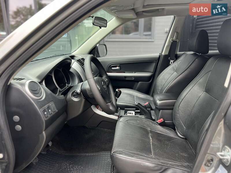 Позашляховик / Кросовер Suzuki Grand Vitara 2008 в Чернівцях
