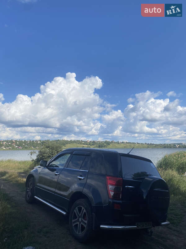 Позашляховик / Кросовер Suzuki Grand Vitara 2006 в Слов'янську