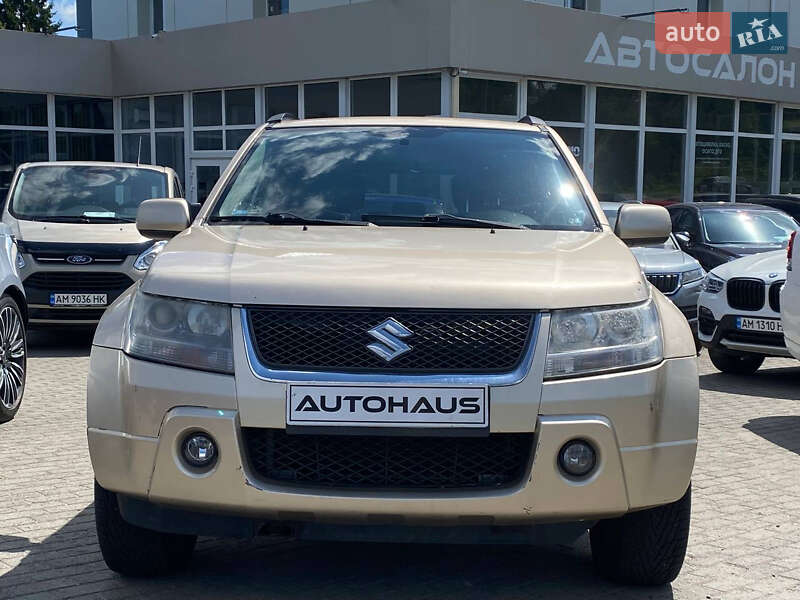 Внедорожник / Кроссовер Suzuki Grand Vitara 2006 в Житомире