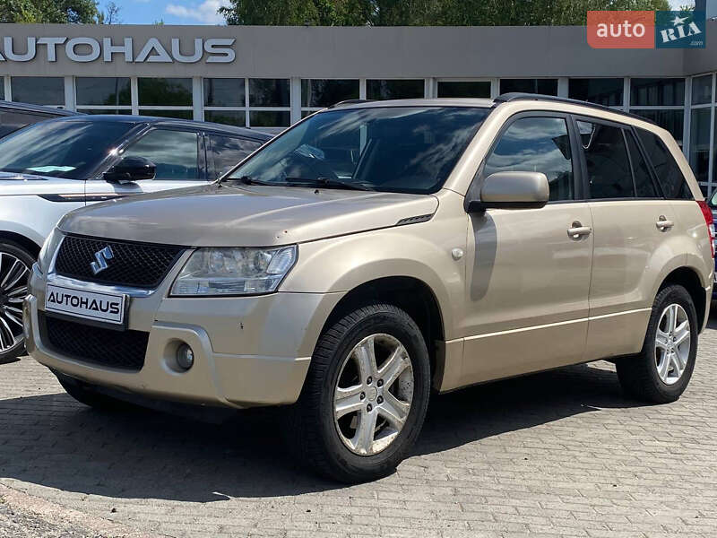 Внедорожник / Кроссовер Suzuki Grand Vitara 2006 в Житомире