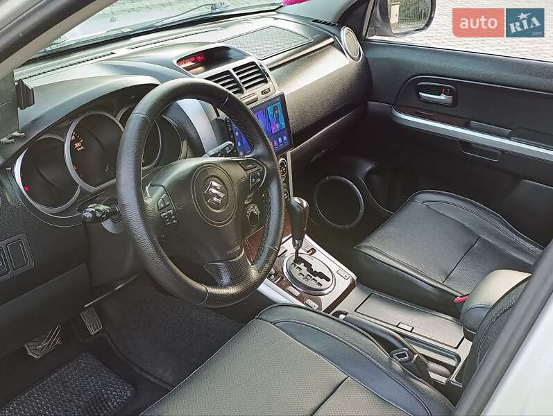 Внедорожник / Кроссовер Suzuki Grand Vitara 2006 в Калуше